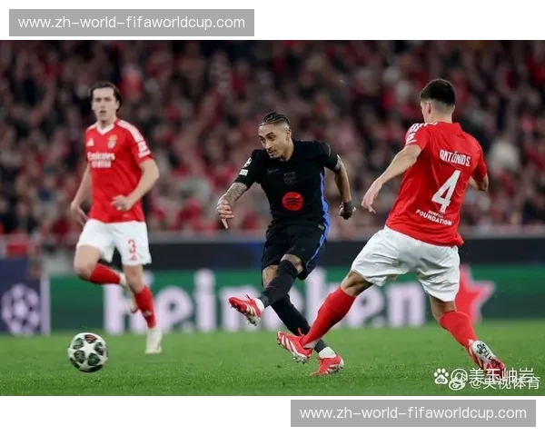 宿命的轮盘与欧冠的狂想：当巴萨再次遇见大巴黎，谁才是绿茵场上的造梦主？